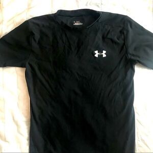 Under Armour men’s heatgear shirt size L
